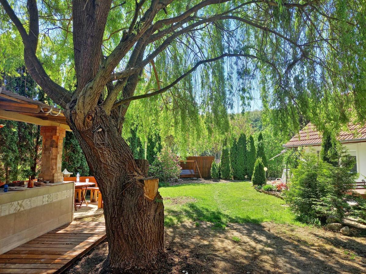 Tuende Szallas Bogács Exterior foto